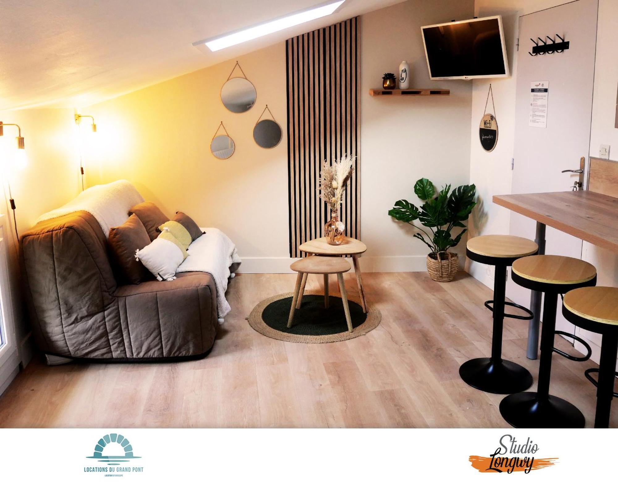 Locations Du Grand Pont - Appart Hotel Poitiers - Futuroscope 샤세노일 뒤 푸아투 외부 사진